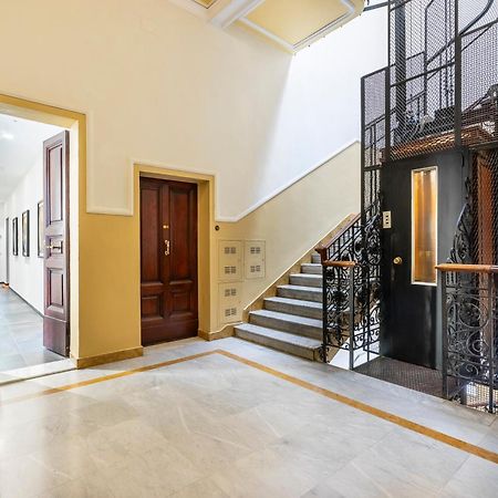 San Marco White Appartamento Luxury Con Garage Su Richiesta 佛罗伦萨 外观 照片
